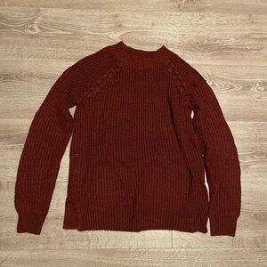 So maroon sweater